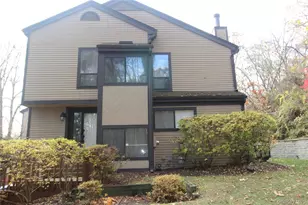 126 Whitetail Cir, Ossining, NY 10562 - Photo 3