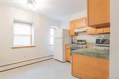 23 Musselman Drive, Poughkeepsie, NY 12601 - Photo 7
