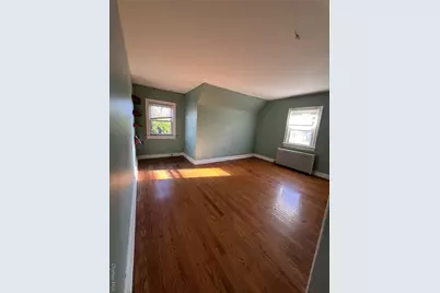 33 Cleveland Street, Valley Stream, NY 11580 - Photo 15