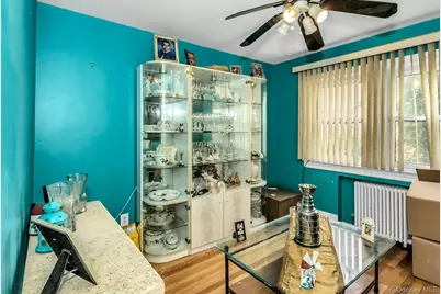 33 Cleveland Street, Valley Stream, NY 11580 - Photo 9