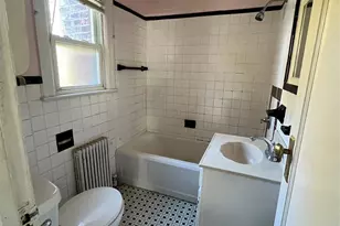 33 Cleveland St, Valley Stream, NY 11580 - Photo 19