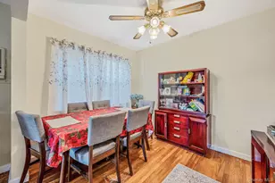 34 Meyer Ave, Valley Stream, NY 11580 - Photo 15