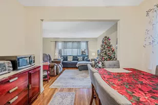 34 Meyer Ave, Valley Stream, NY 11580 - Photo 17