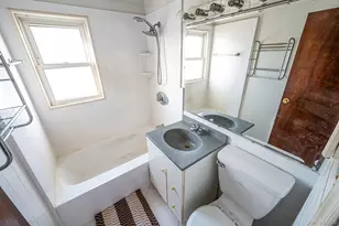 34 Meyer Ave, Valley Stream, NY 11580 - Photo 41