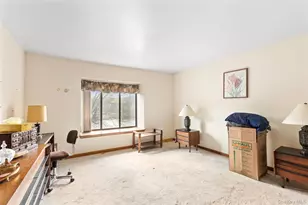 422 Panorama Dr, Mohegan Lake, NY 10547 - Photo 7