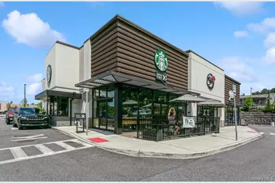 422 Panorama Drive, Mohegan Lake, NY 10547 - Photo 33