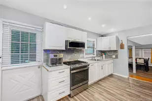 204 Bayside Ave, Oceanside, NY 11572 - Photo 19