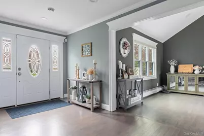 17 Diane Court, Nesconset, NY 11767 - Photo 3