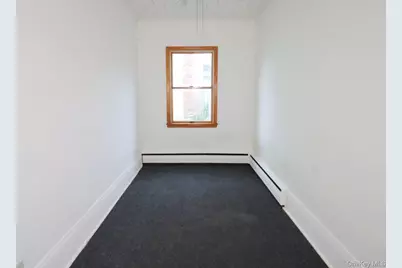 156 Oak Street, Amityville, NY 11701 - Photo 11