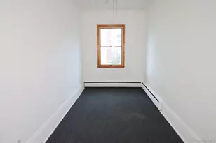 156 Oak St, Amityville, NY 11701 - Photo 11