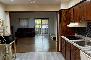 28 Urban Dr, Selden, NY 11784 - Photo 3