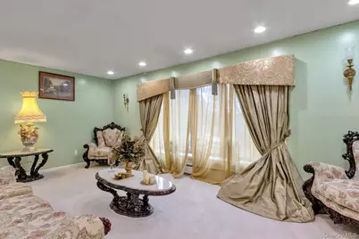 44 Greenridge Way, Spring Valley, NY 10977 - Photo 5