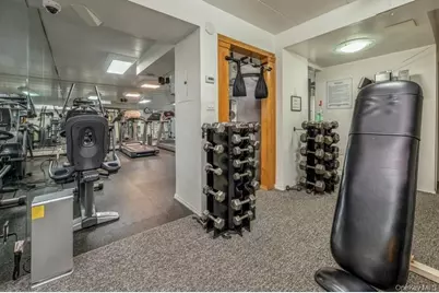 372 Central Park Avenue #2E, Scarsdale, NY 10583 - Photo 31