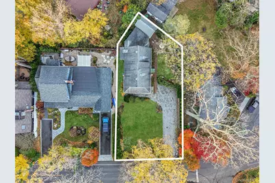 411 Harrison Drive, Centerport, NY 11721 - Photo 3