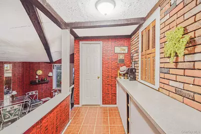 411 Harrison Drive, Centerport, NY 11721 - Photo 23