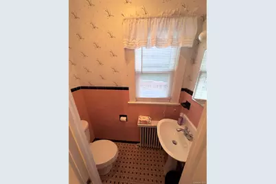 22 Breckenridge Avenue, Port Chester, NY 10573 - Photo 13