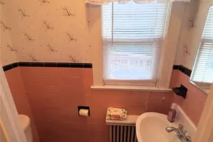 22 Breckenridge Ave, Port Chester, NY 10573 - Photo 13