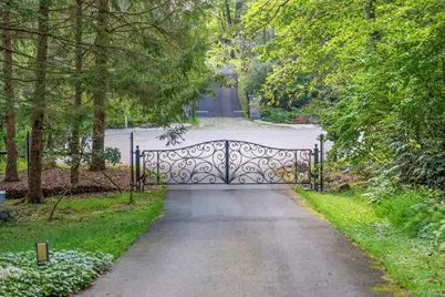 35 Neustadt Lane, Chappaqua, NY 10514 - Photo 3