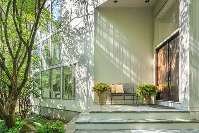 35 Neustadt Lane, Chappaqua, NY 10514 - Photo 7