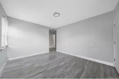 110 2nd Avenue, Bay Shore, NY 11706 - Photo 5