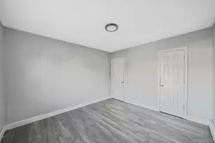 110 2nd Ave, Bay Shore, NY 11706 - Photo 17