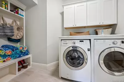 39 Smugglers Path, Jamesport, NY 11947 - Photo 35