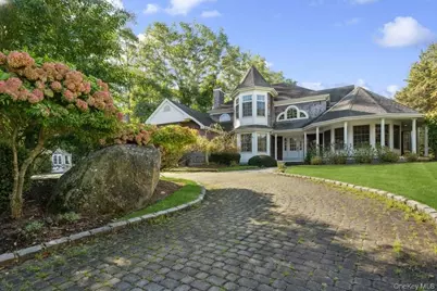 39 Smugglers Path, Jamesport, NY 11947 - Photo 35