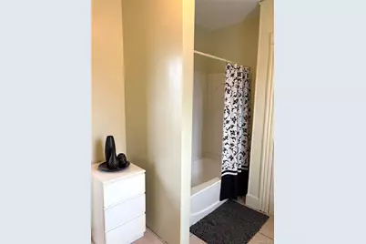 558 Locust Avenue #2, Port Chester, NY 10573 - Photo 9