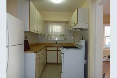 2515 Far Rockaway Boulevard, Far Rockaway, NY 11691 - Photo 5