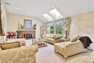 2 Split Tree Dr, New Windsor, NY 12553 - Photo 11