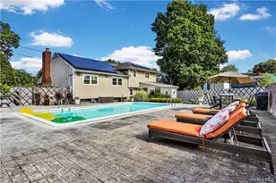 2 Split Tree Dr, New Windsor, NY 12553 - Photo 7