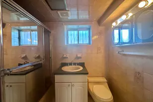 141-33 255th St, Rosedale, NY 11422 - Photo 15