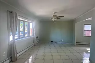 141-33 255th St, Rosedale, NY 11422 - Photo 7