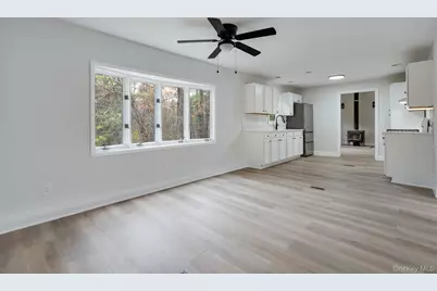 356 Sands Road, Middletown, NY 10941 - Photo 7