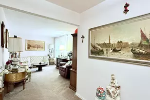 83-15 98 St, Woodhaven, NY 11421 - Photo 3