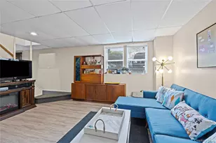 4 Madach St, Ronkonkoma, NY 11779 - Photo 31