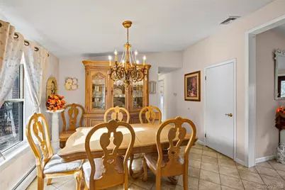 4 Madach Street, Ronkonkoma, NY 11779 - Photo 11