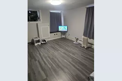 4216 Edson Avenue, Bronx, NY 10466 - Photo 13