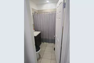 4216 Edson Avenue, Bronx, NY 10466 - Photo 5