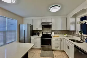 24 Kent Ct, Middletown, NY 10940 - Photo 3