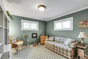 27 Abbey Ln, Plainview, NY 11803 - Photo 17