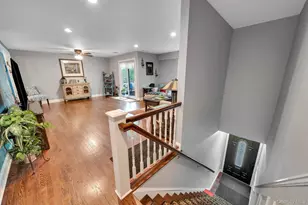 124 Birchwood Rd, Coram, NY 11727 - Photo 7