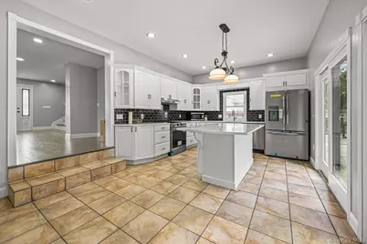 47 Yuma Lane, East Islip, NY 11730 - Photo 19