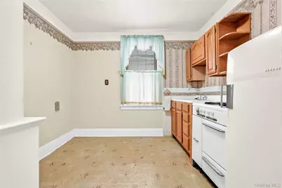 62-63 60th Drive, Maspeth, NY 11378 - Photo 17