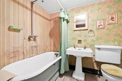 62-63 60th Drive, Maspeth, NY 11378 - Photo 25