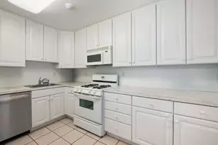 2 Windsor Cir, New City, NY 10956 - Photo 9