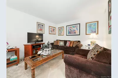 2 Windsor Circle, New City, NY 10956 - Photo 5