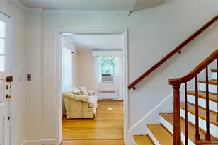 32 Biltmore Ave, Yonkers, NY 10710 - Photo 5