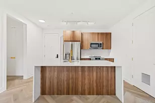 100 E Putnam Ave, Greenwich, CT 06807 - Photo 3