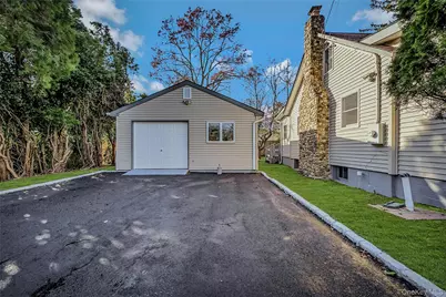 8 Pansy Road, Rocky Point, NY 11778 - Photo 23